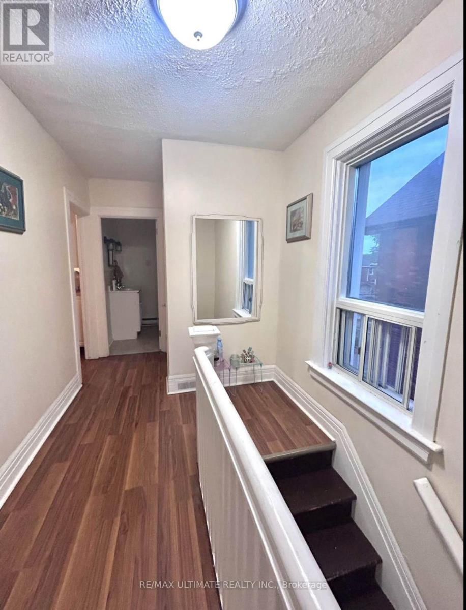 128 ELGIN STREET EAST Image 7