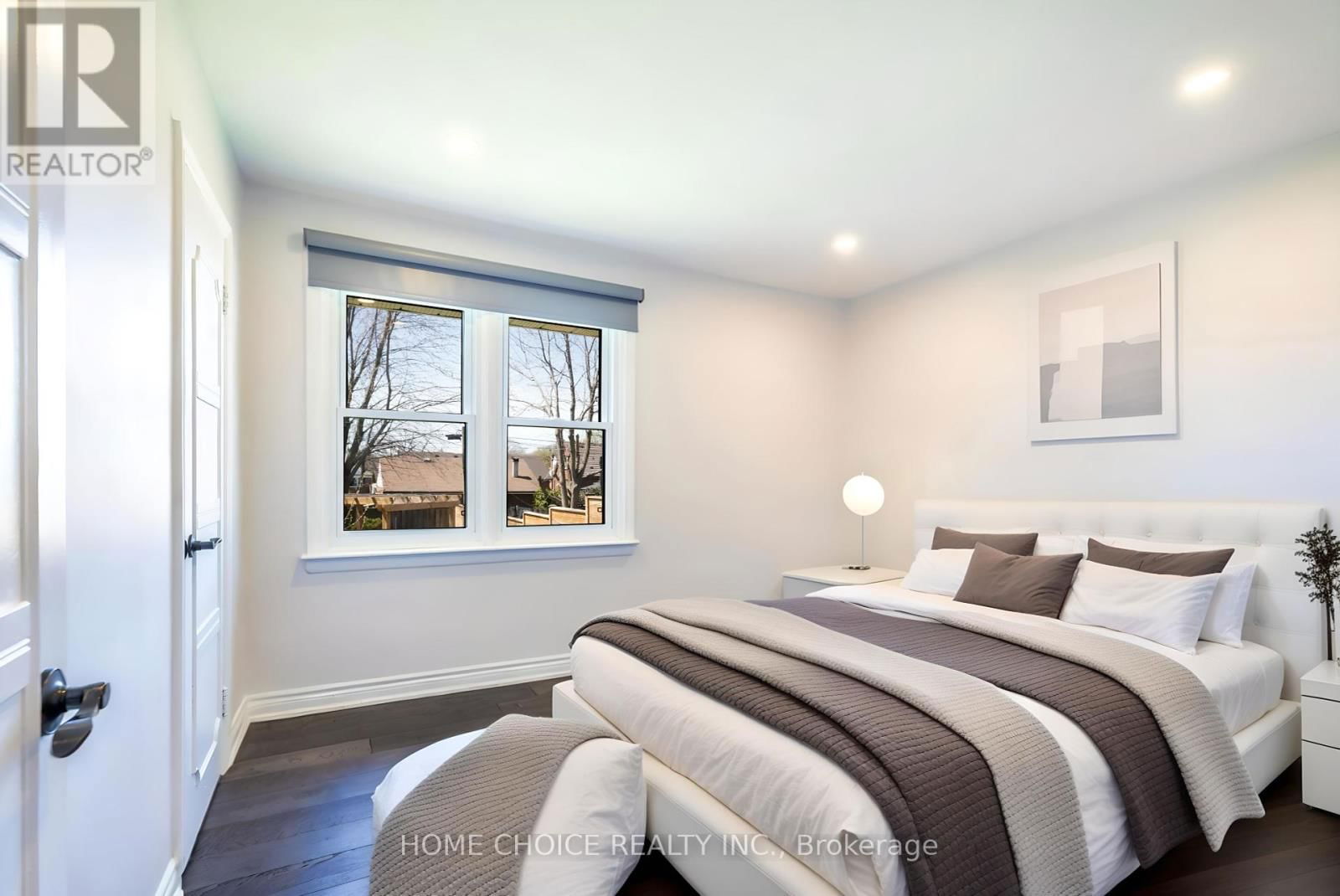 288 WINDSOR STREET Image 16