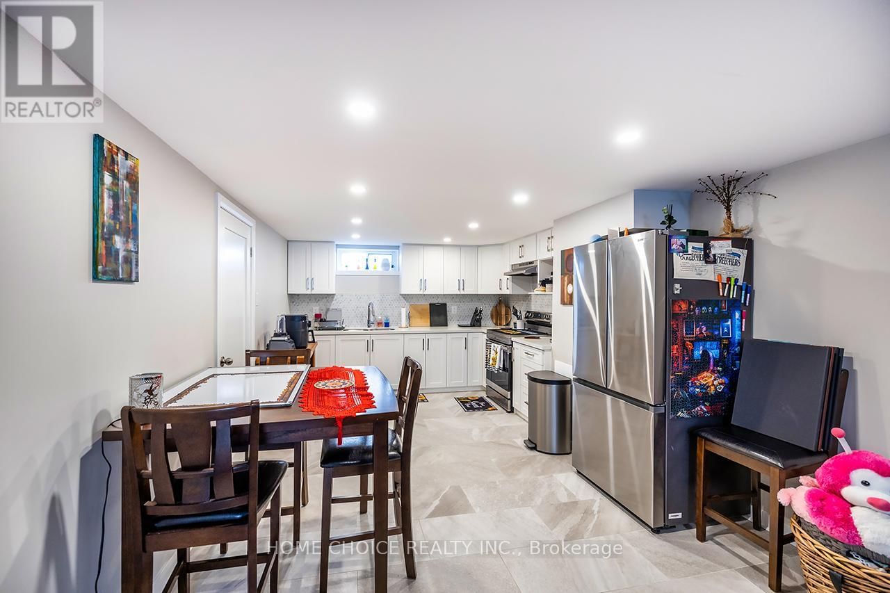 288 WINDSOR STREET Image 26