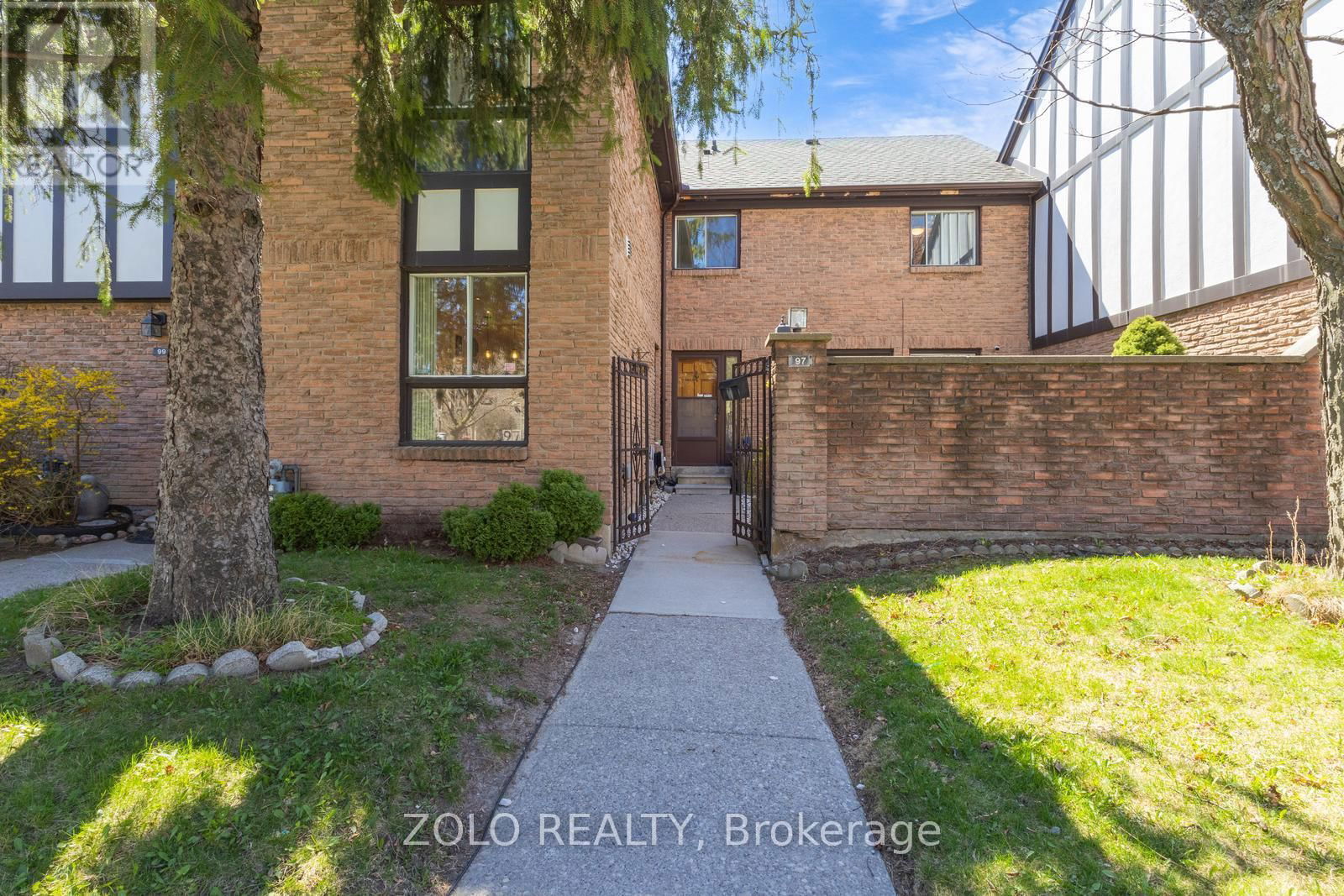5 - 97 BURROWS HALL BOULEVARD Image 4