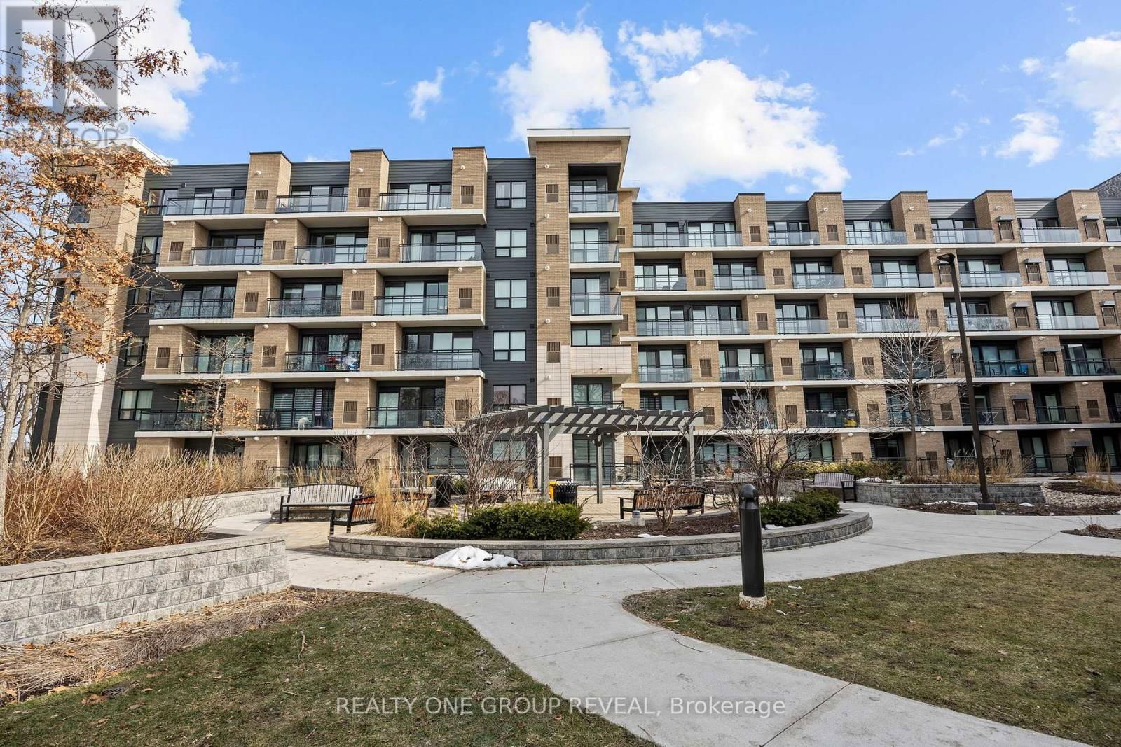 313 - 1 FALAISE ROAD Image 28