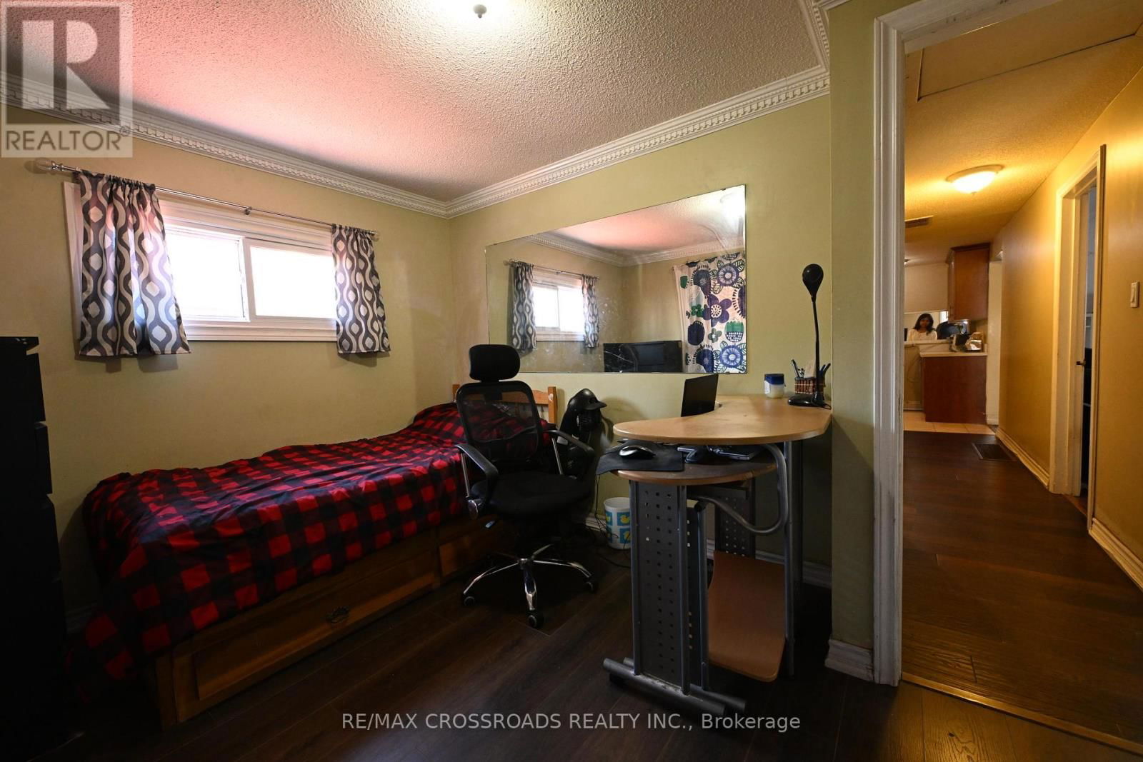41 GEMSHAW CRESCENT Image 12