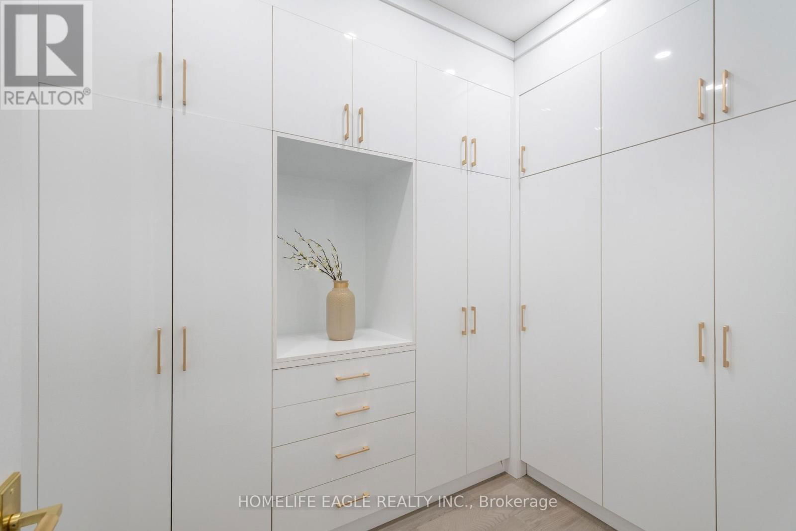 36 CRAIGLEE DRIVE Image 13