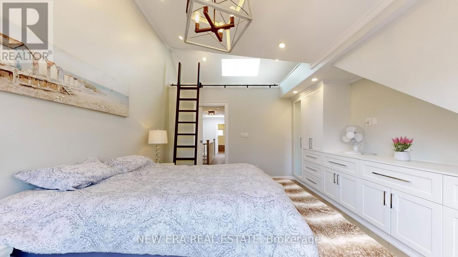 34 KIMBOURNE AVENUE Image 22