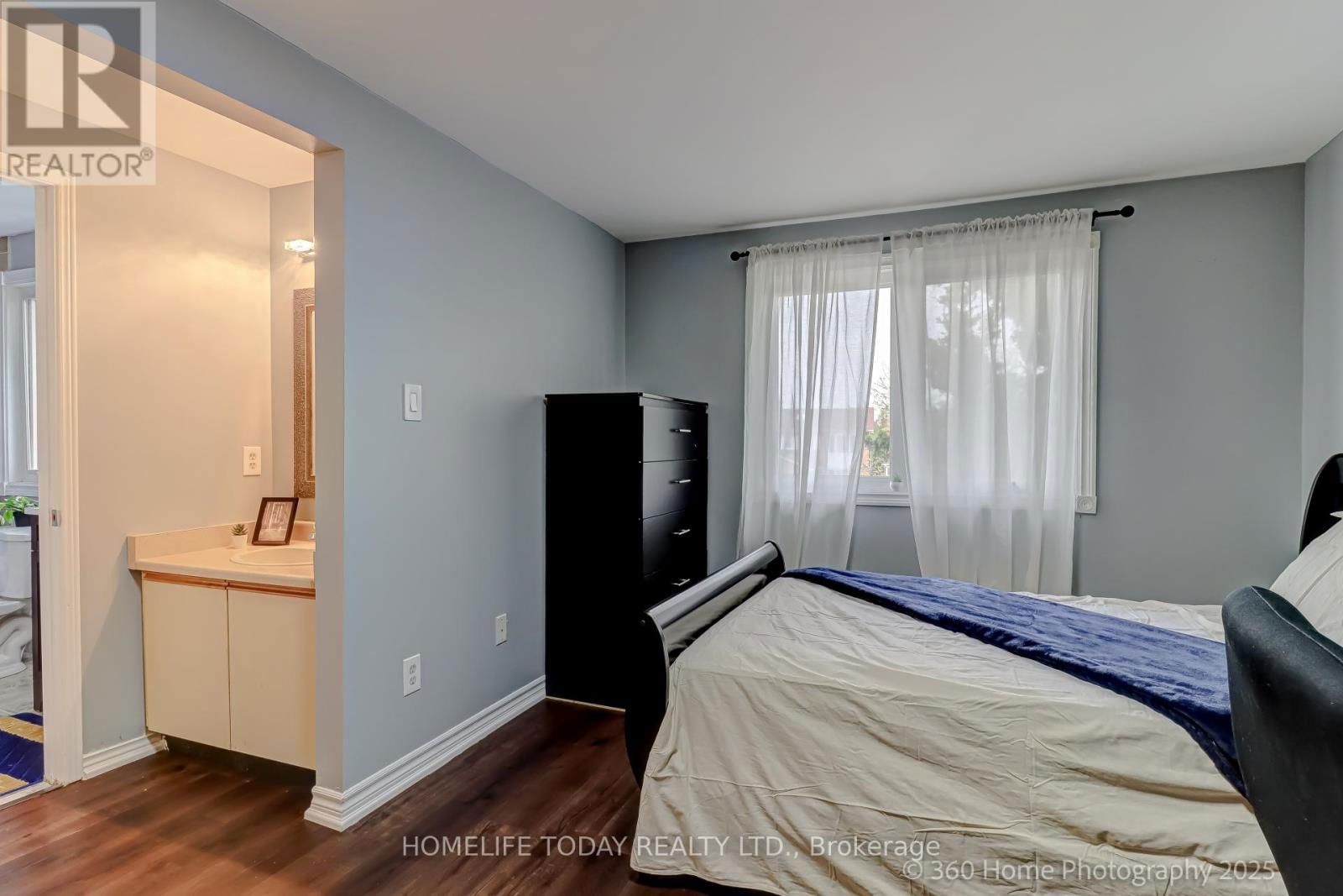 28 LONGSWORD DRIVE Image 15