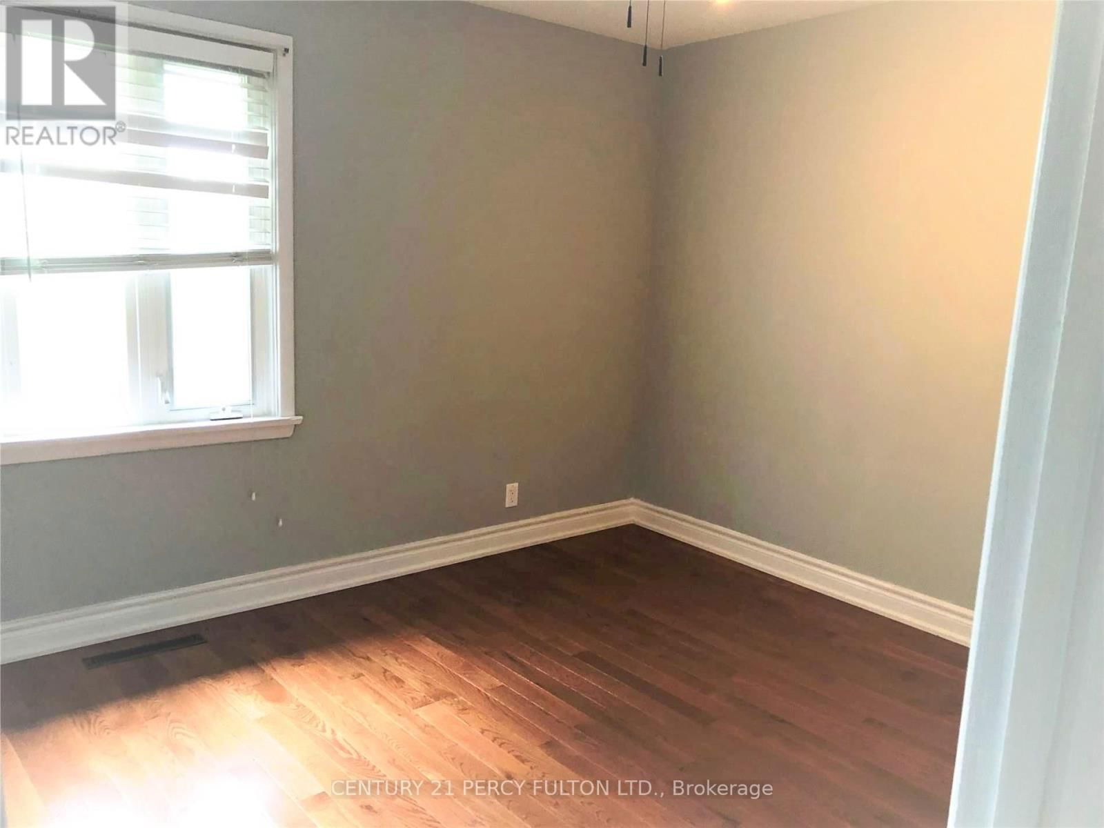 246 BALDWIN STREET Image 5