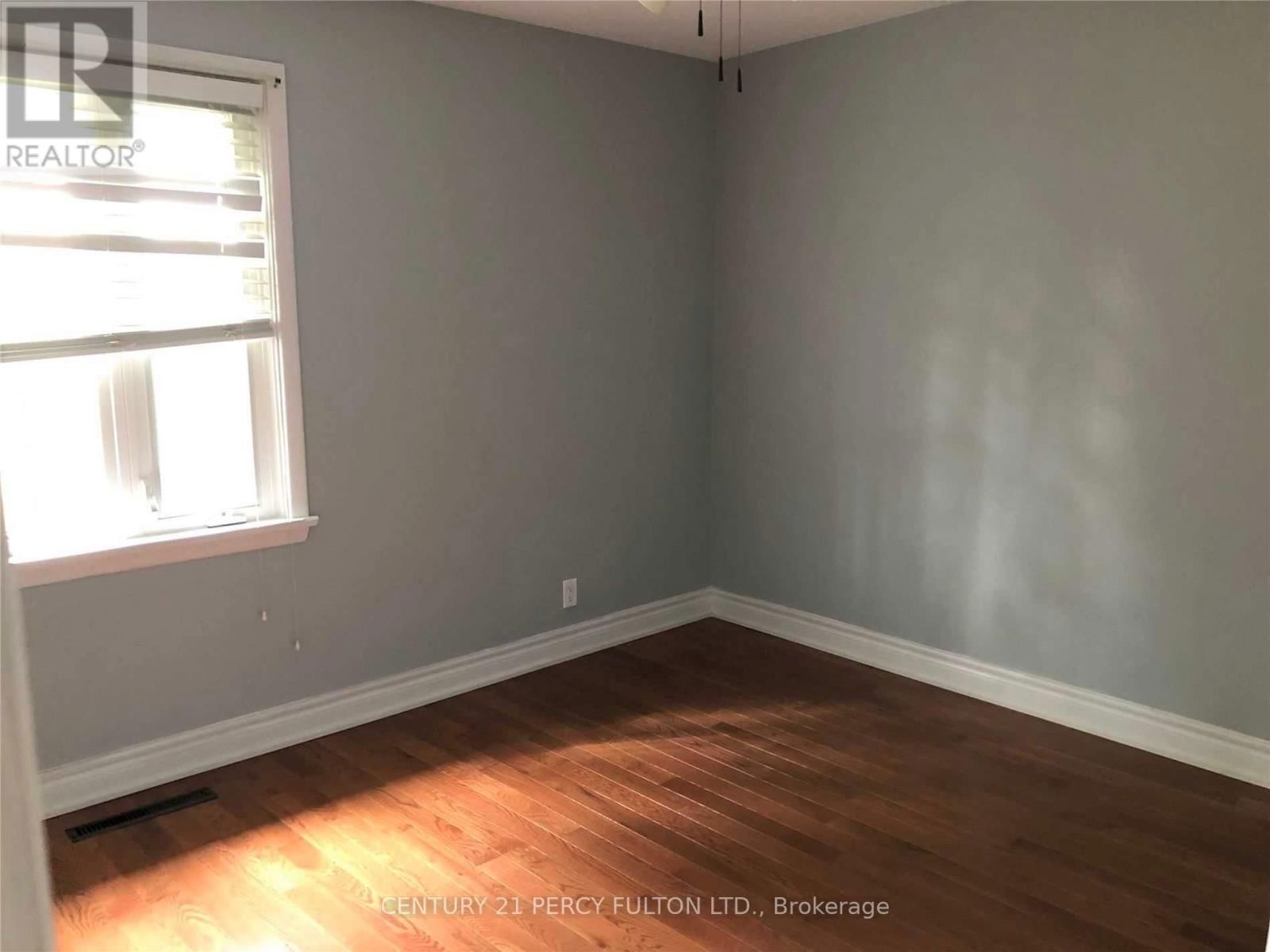 246 BALDWIN STREET Image 7
