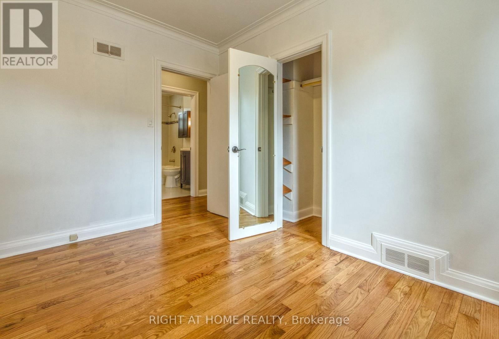 101 EASTVILLE AVENUE Image 13