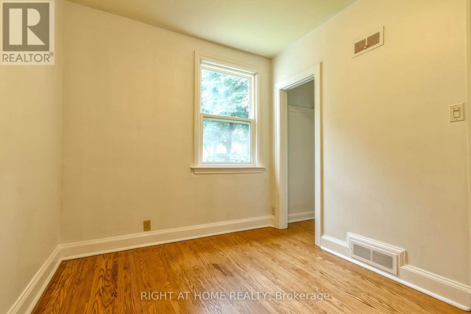 101 EASTVILLE AVENUE Image 16