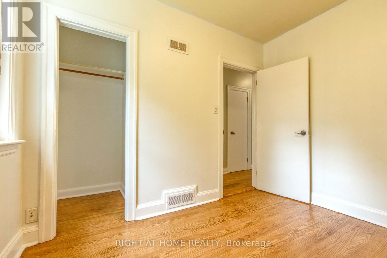 101 EASTVILLE AVENUE Image 17