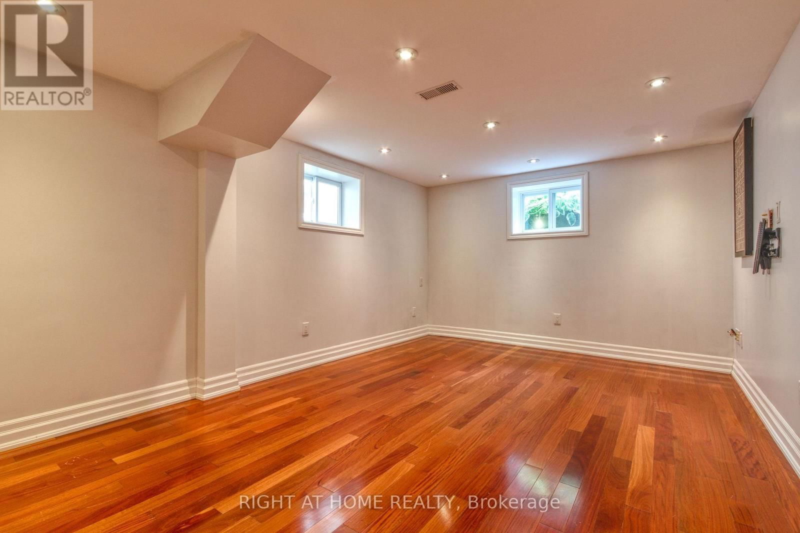 101 EASTVILLE AVENUE Image 20
