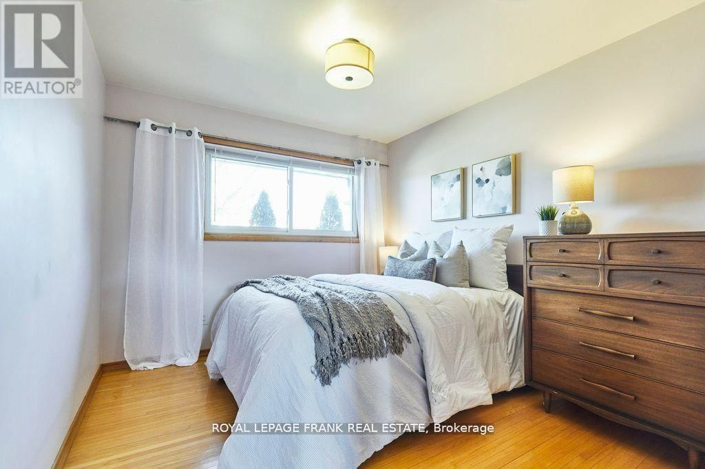 68 GATINEAU STREET Image 16