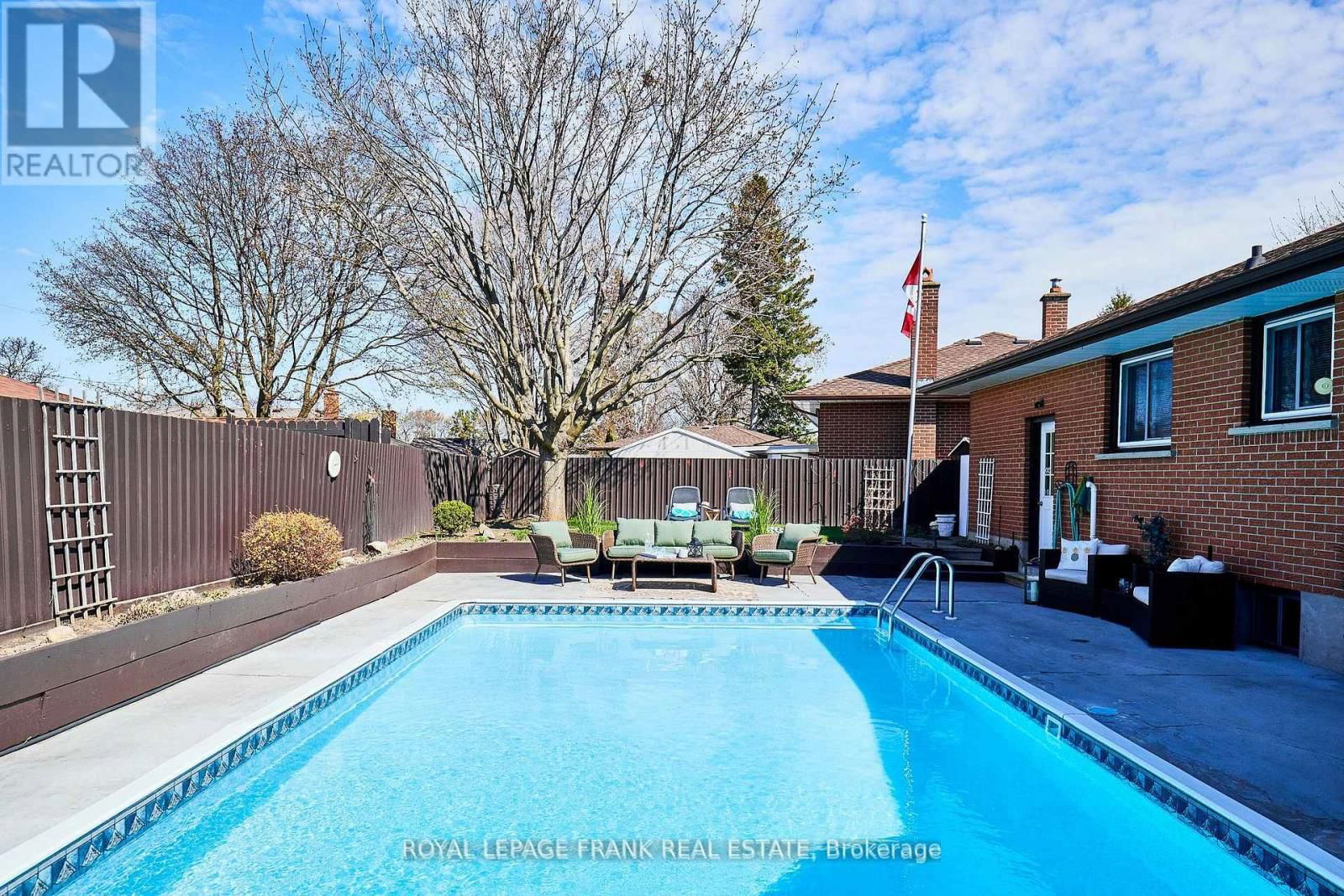 68 GATINEAU STREET Image 33