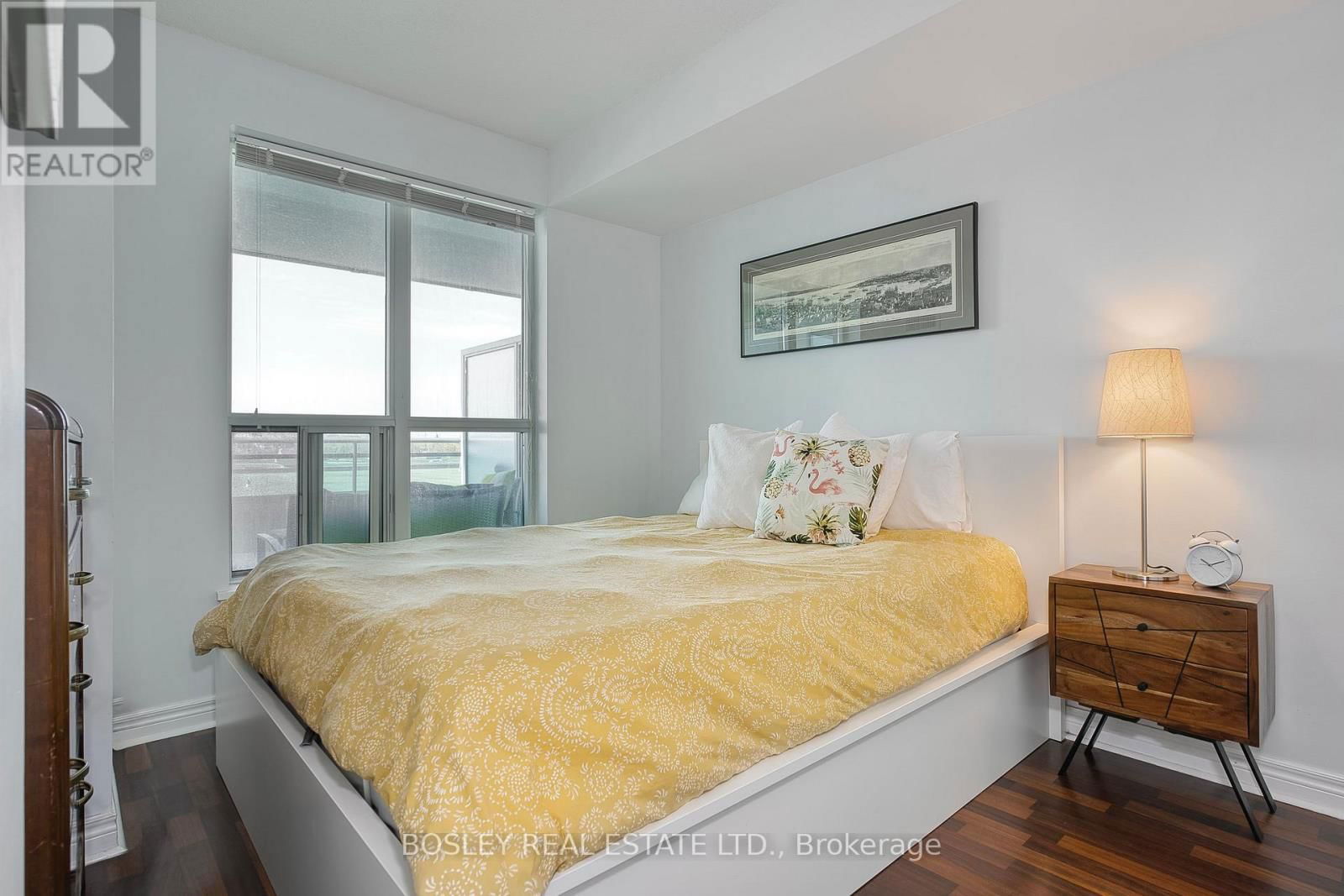 326 - 60 FAIRFAX CRESCENT Image 7