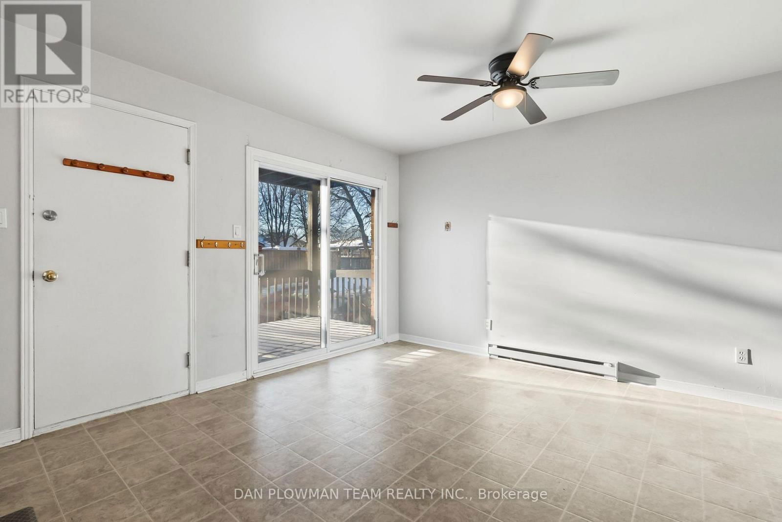 176 NASSAU STREET Image 17
