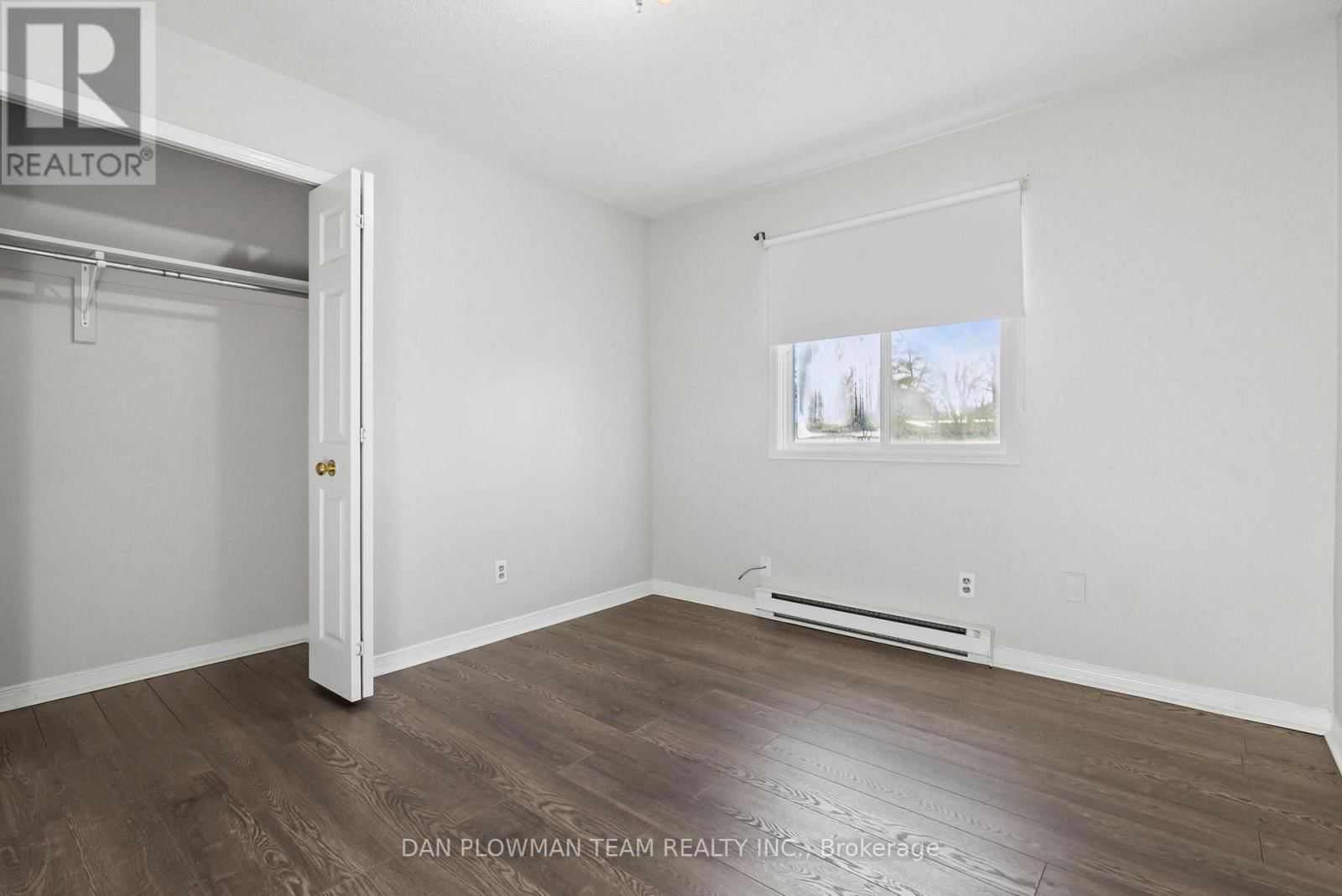 176 NASSAU STREET Image 25