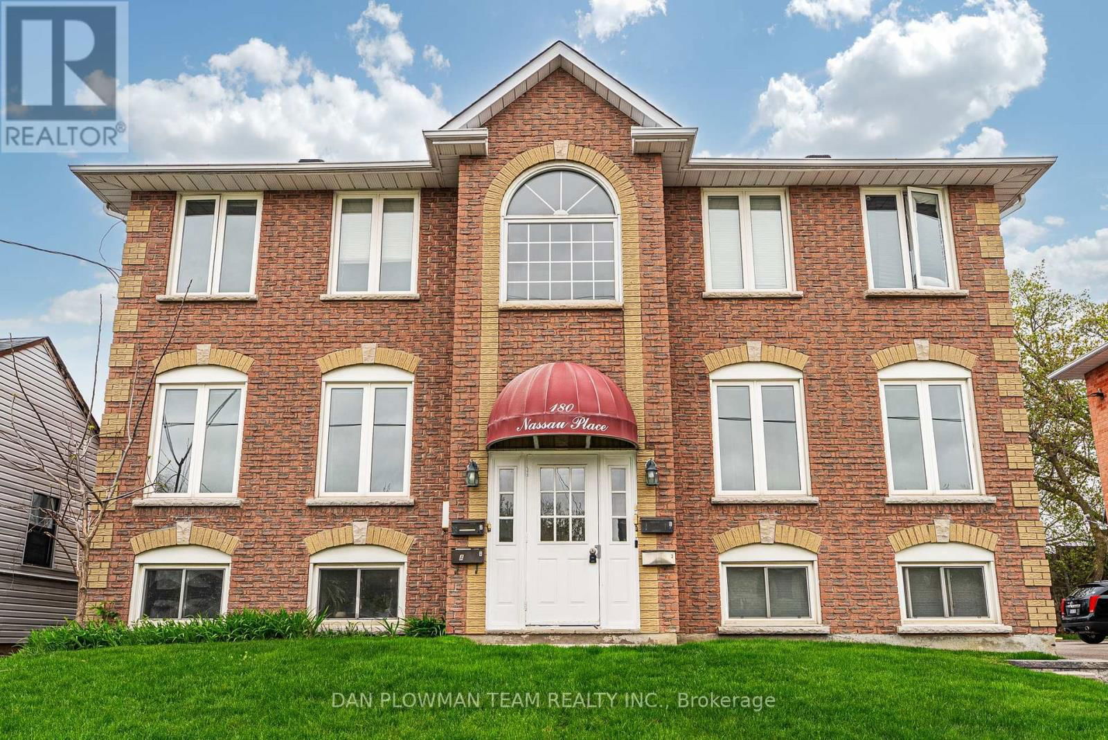 180 NASSAU STREET Image 1