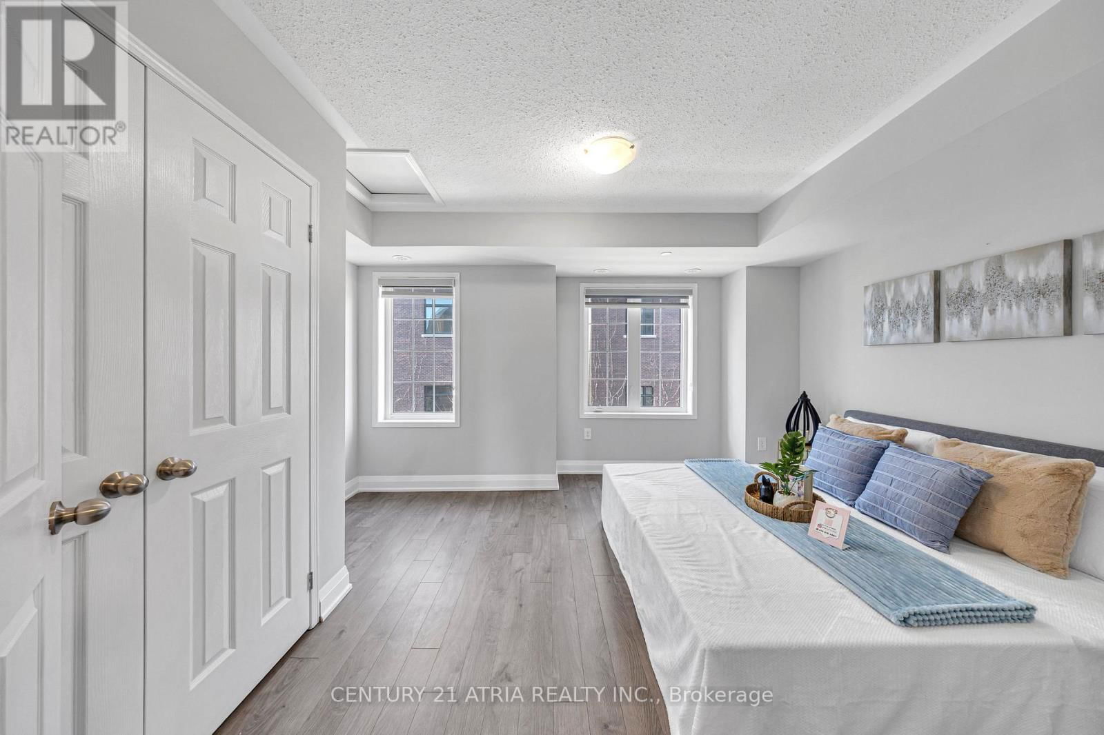 2502 ROSEDROP PATH Image 16