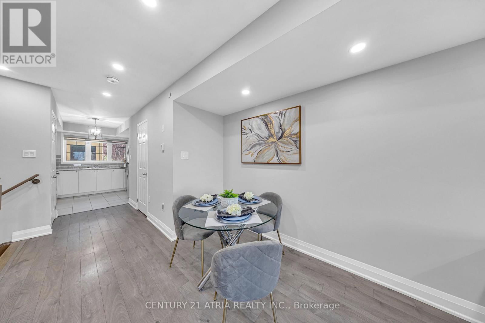2502 ROSEDROP PATH Image 8