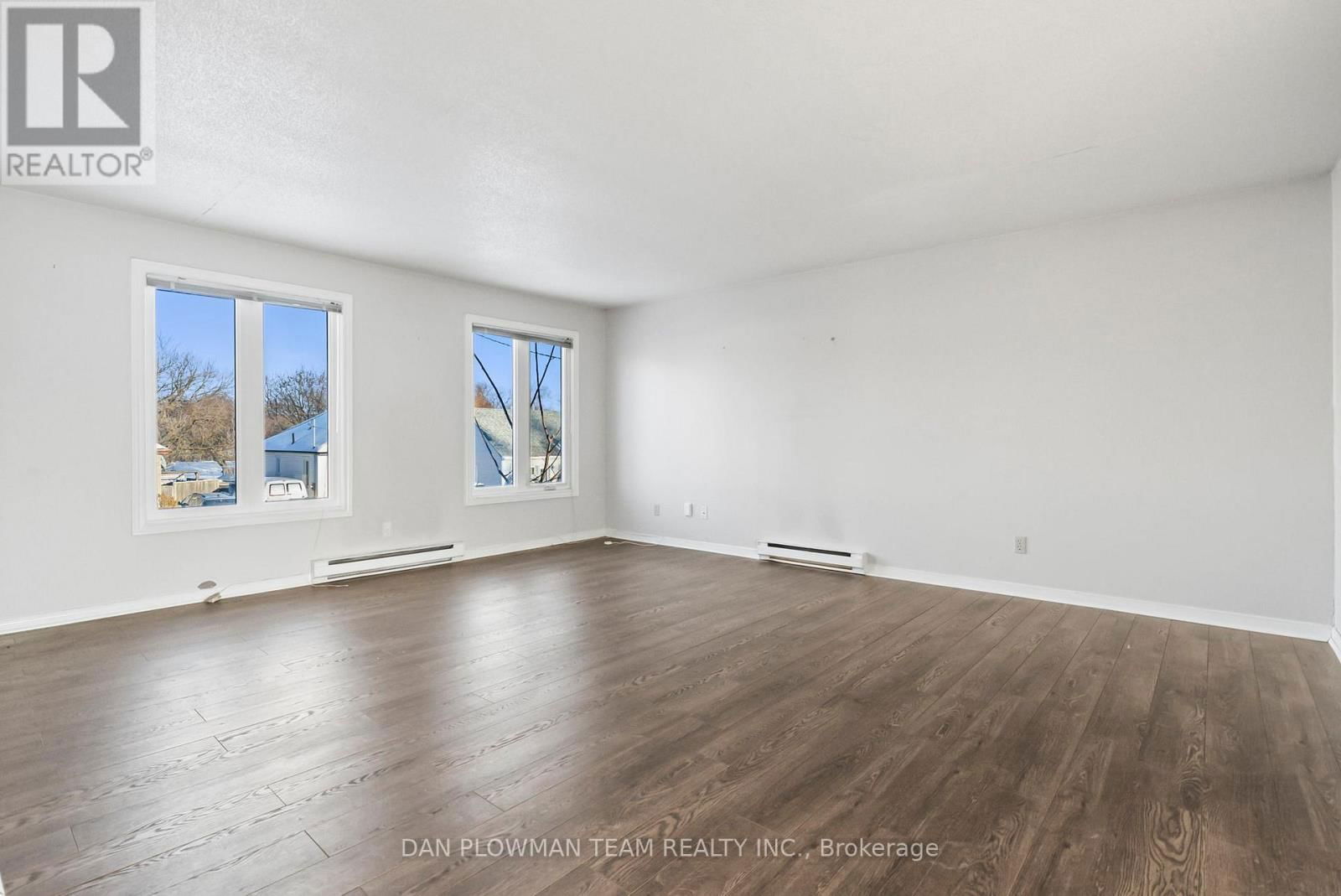176/180 NASSAU STREET Image 21