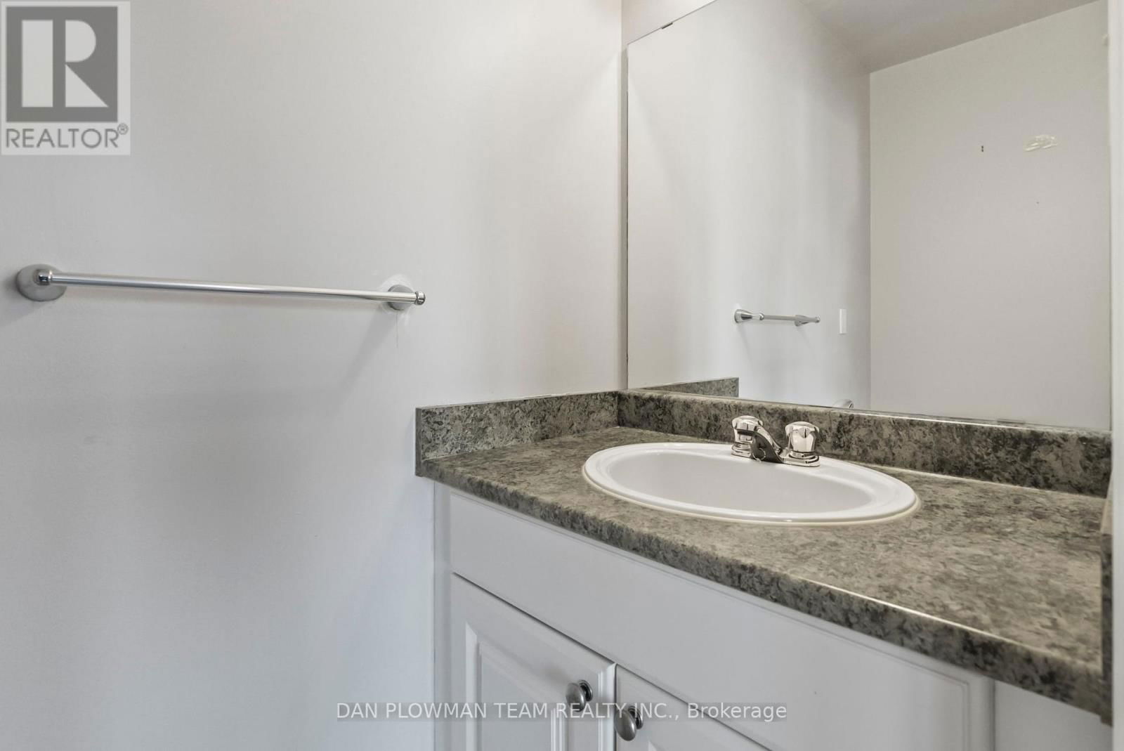 176/180 NASSAU STREET Image 33