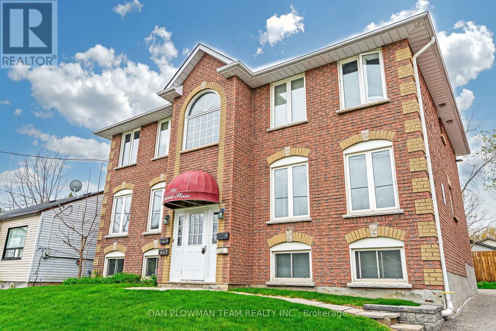 176/180 NASSAU STREET Image 6