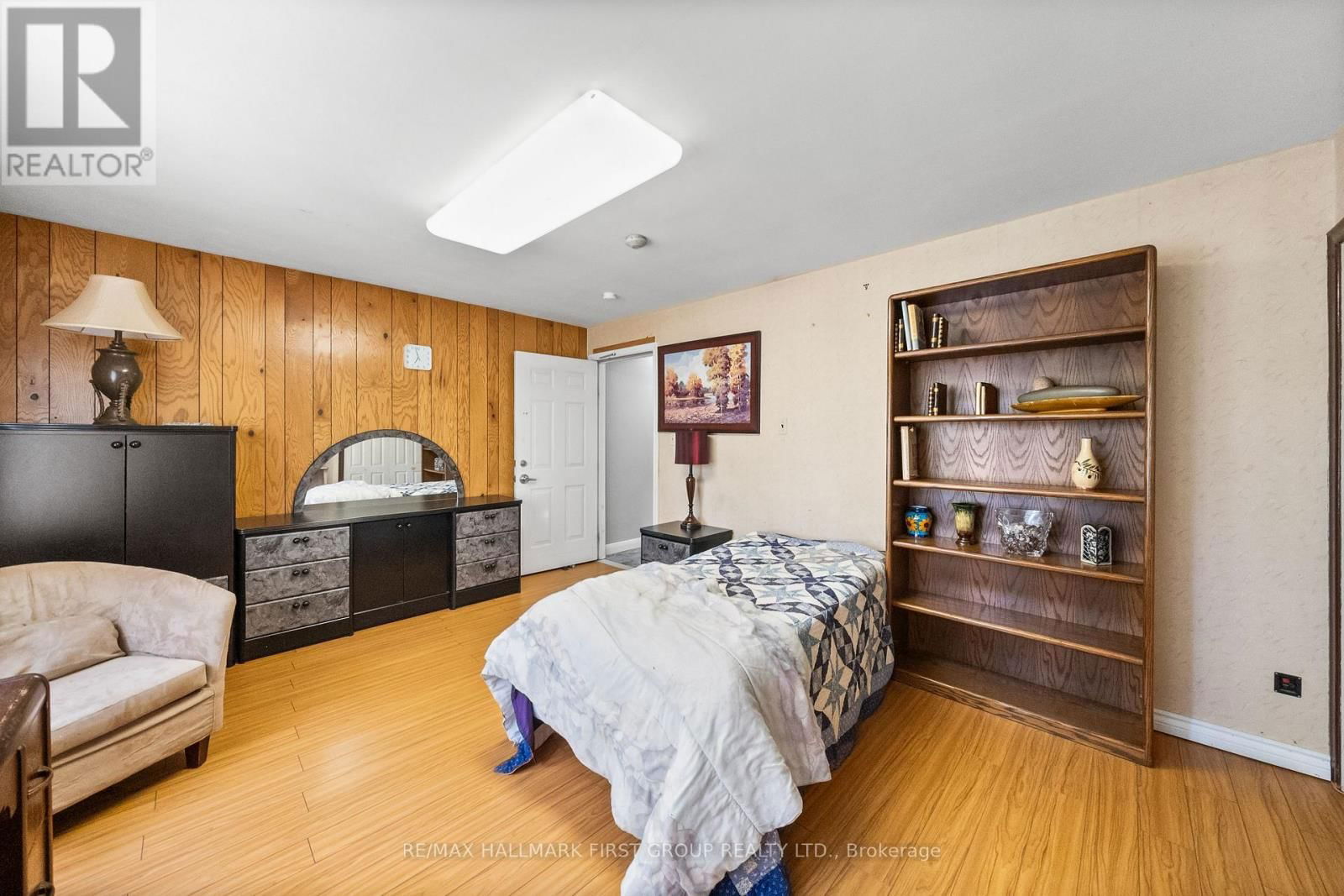1652 TAUNTON ROAD Image 22