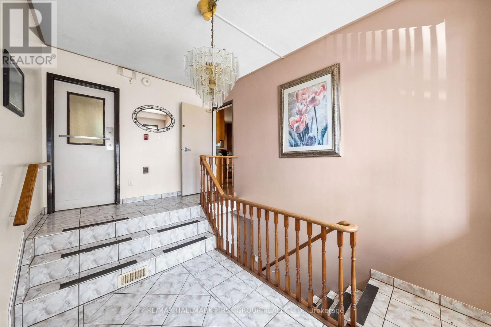 1652 TAUNTON ROAD Image 24