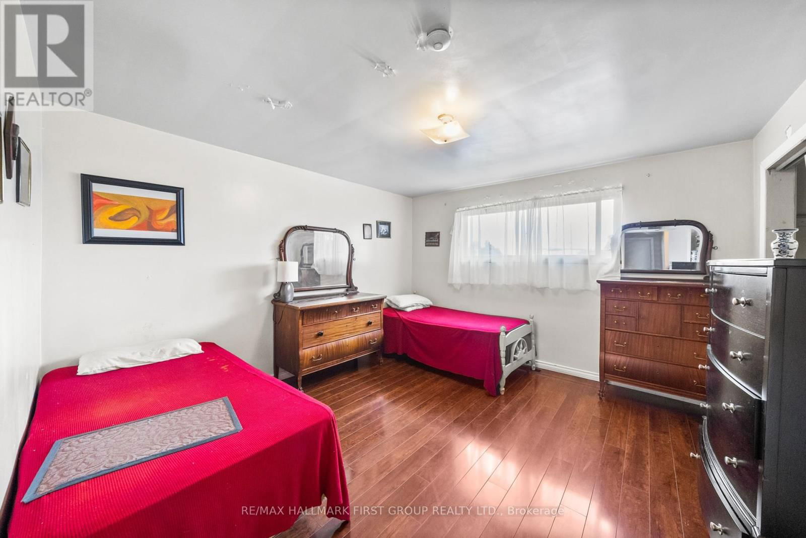 1652 TAUNTON ROAD Image 31