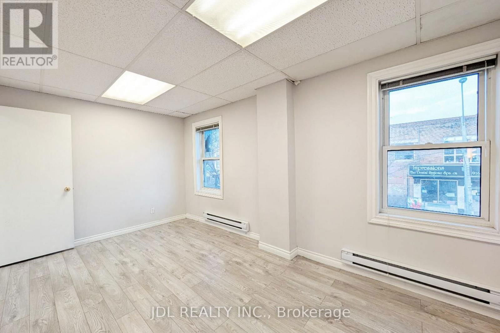 2nd Floor - 1954 DANFORTH AVENUE Image 6