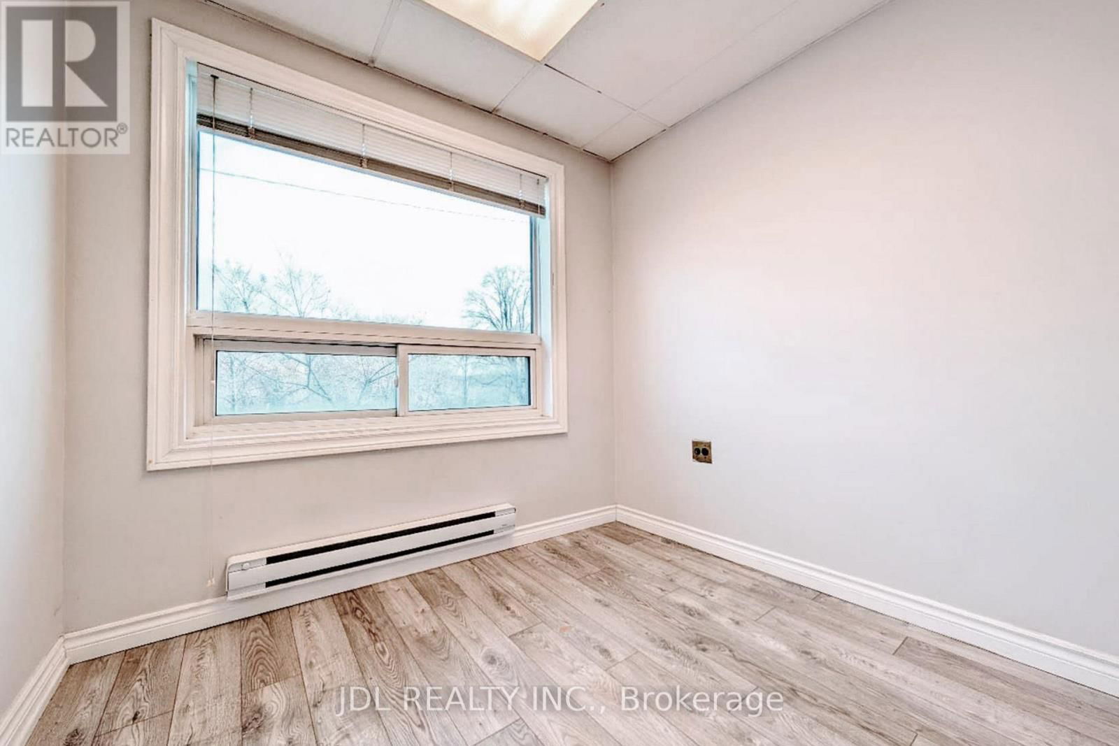 2nd Floor - 1954 DANFORTH AVENUE Image 9