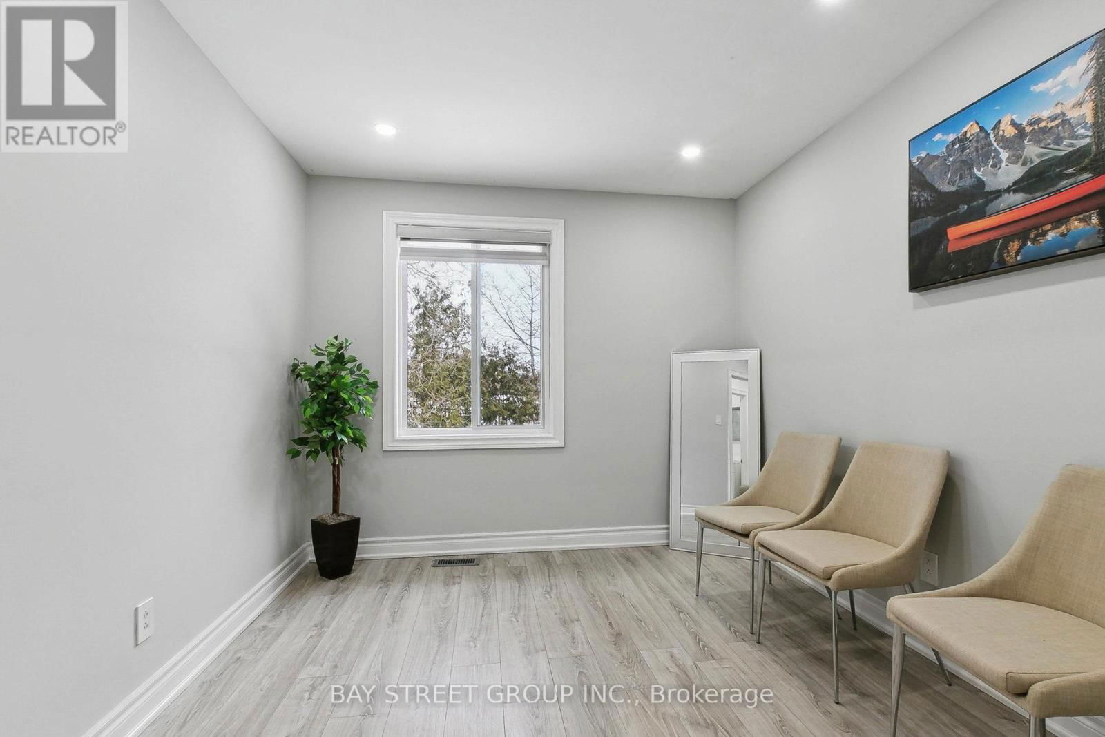 9 MILLMERE DRIVE Image 27