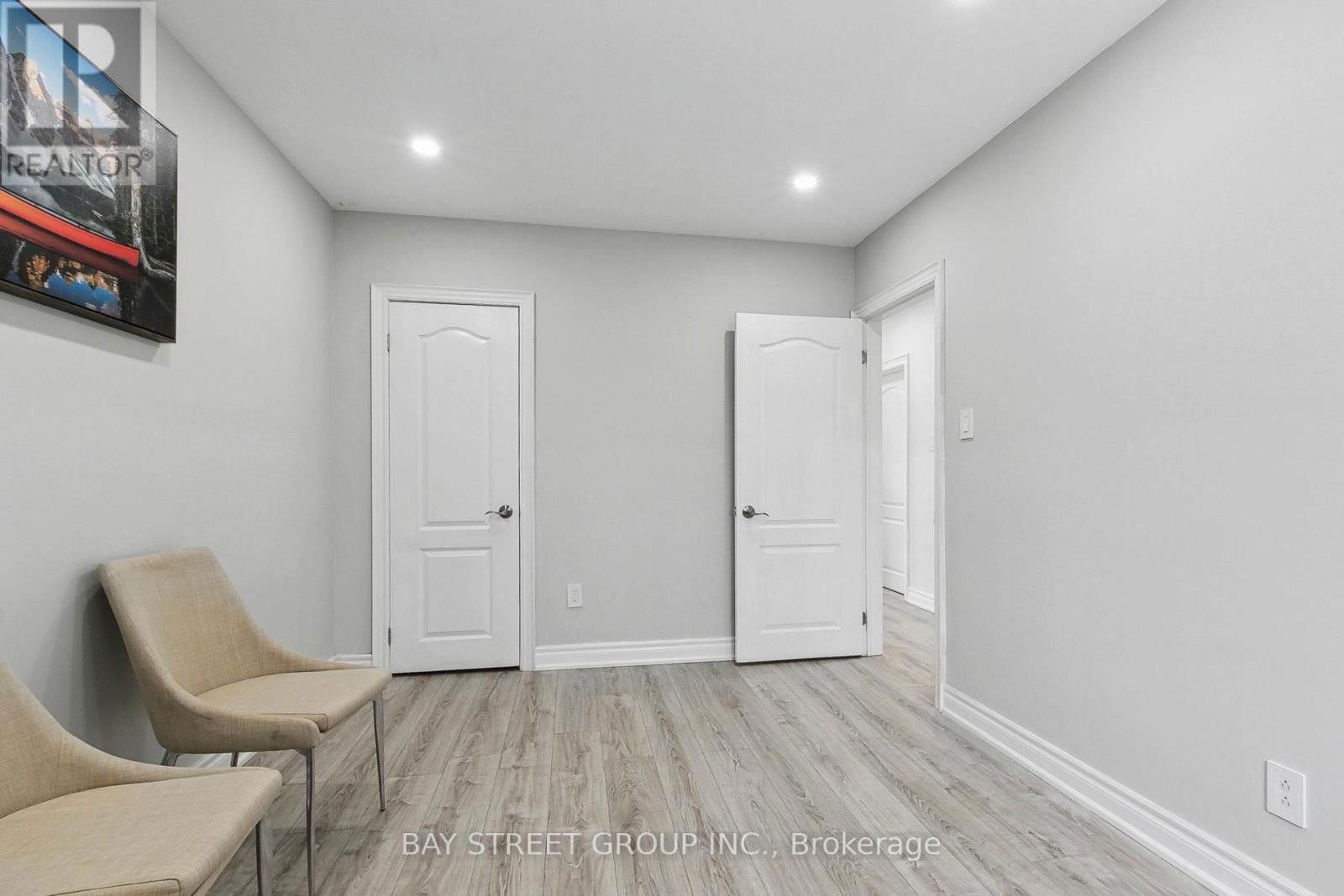 9 MILLMERE DRIVE Image 28