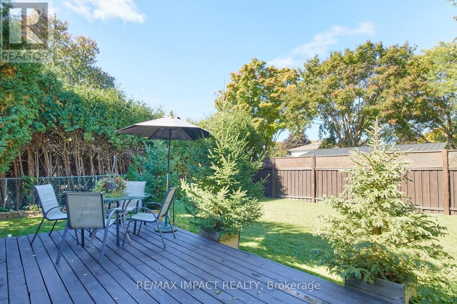 214 MARIGOLD AVENUE Image 38