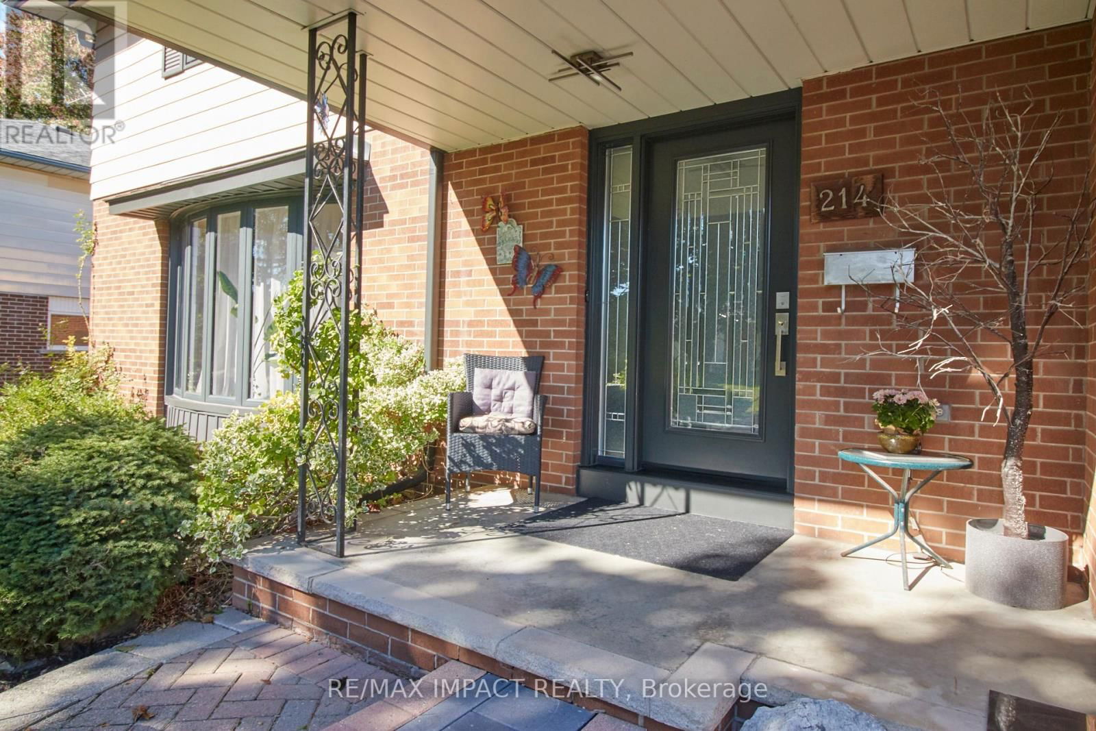 214 MARIGOLD AVENUE Image 4