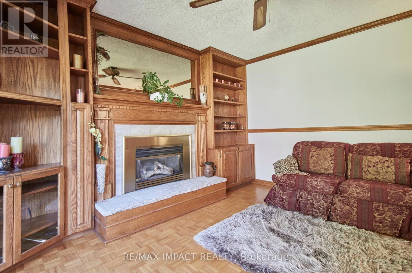 214 MARIGOLD AVENUE Image 7