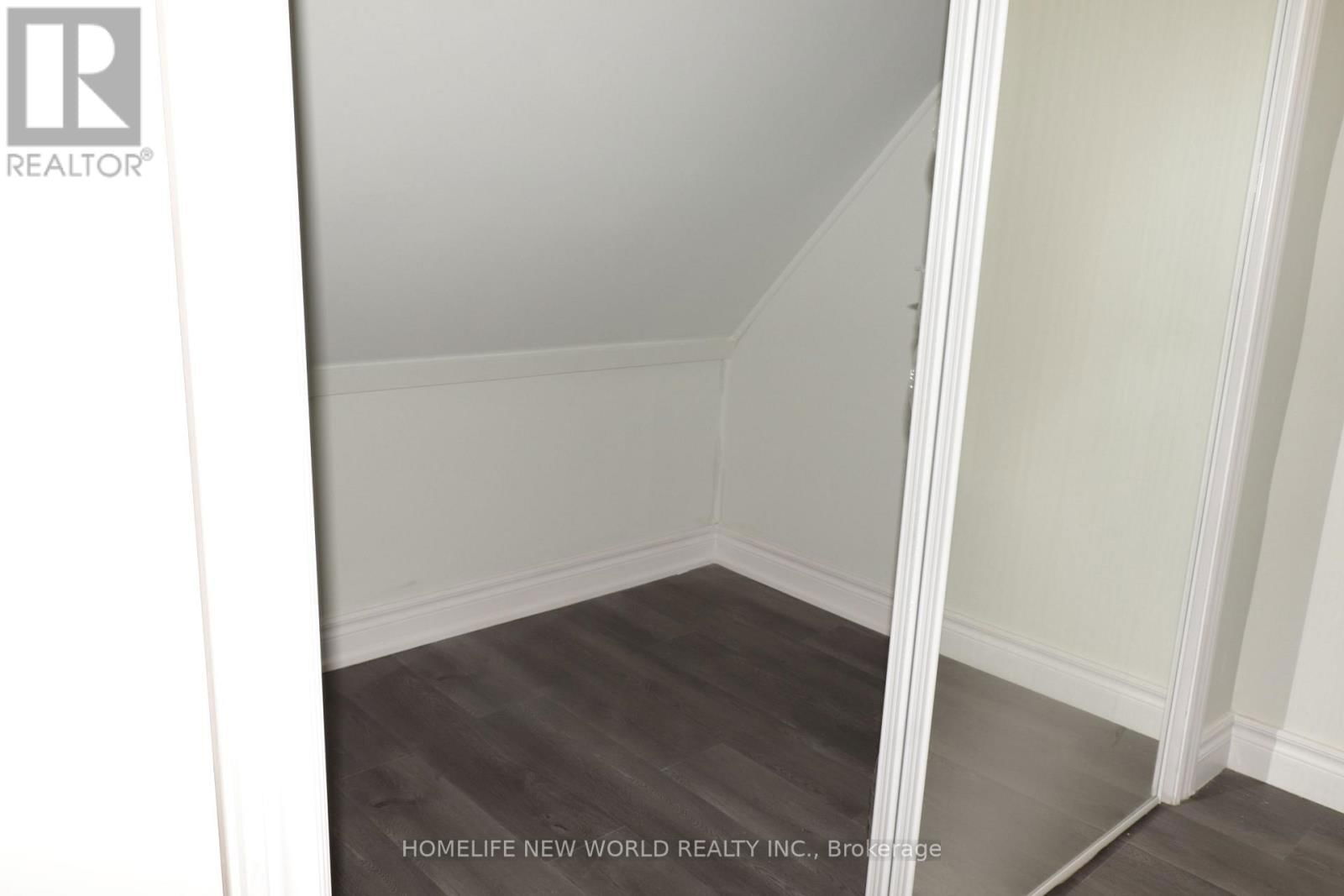 Unit 1 - 291 EULALIE AVENUE Image 18