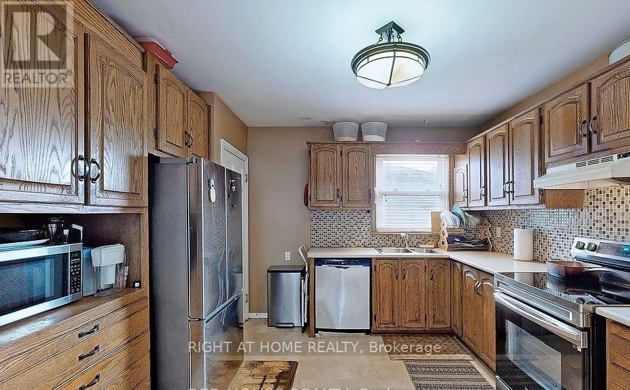 89 CHADBURN STREET Image 10