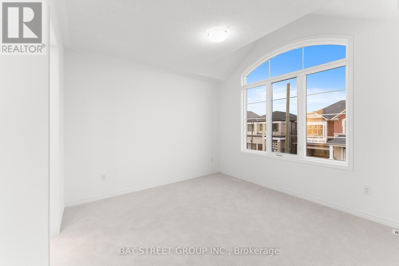 3316 MARCHINGTON SQUARE Image 24