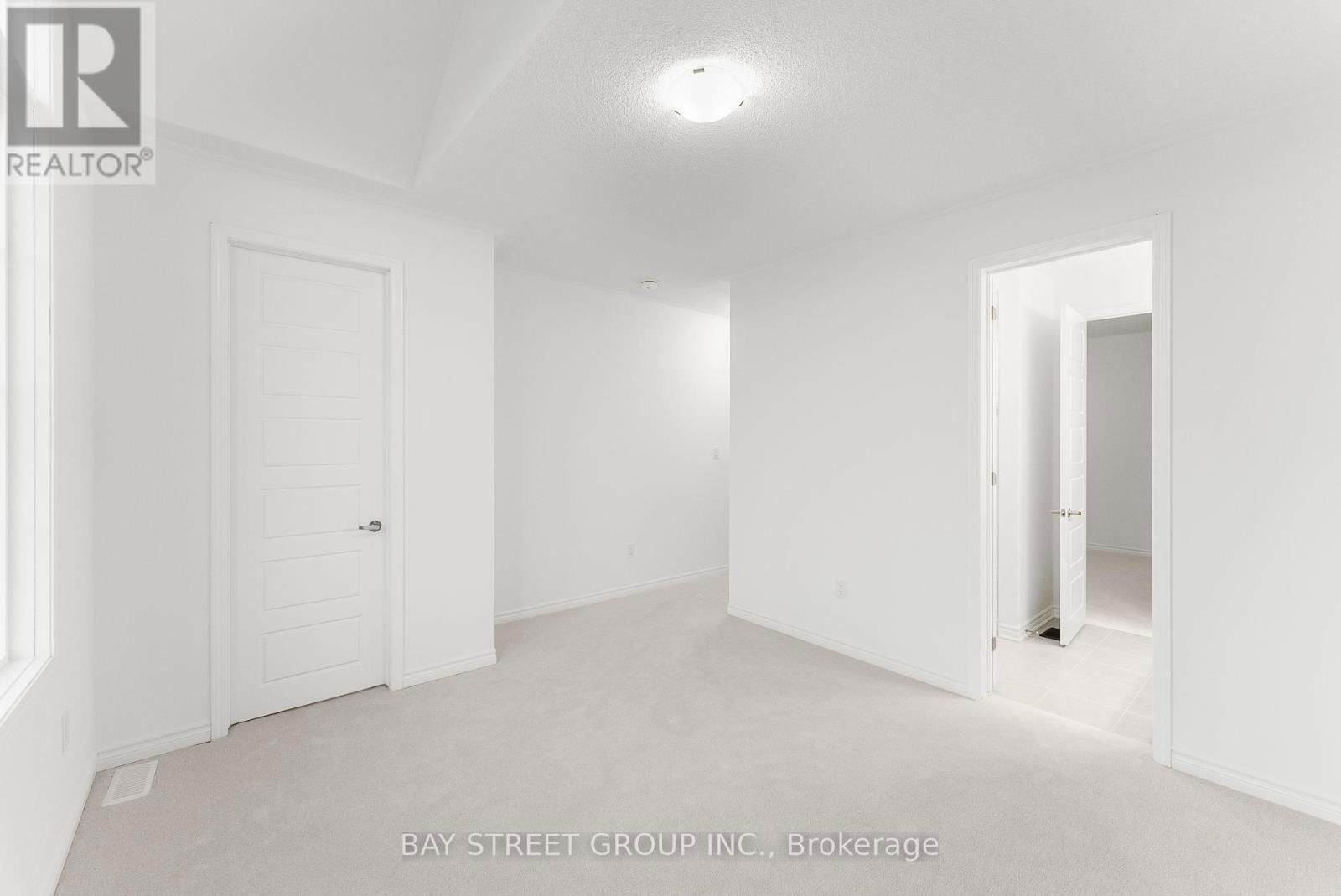 3316 MARCHINGTON SQUARE Image 27