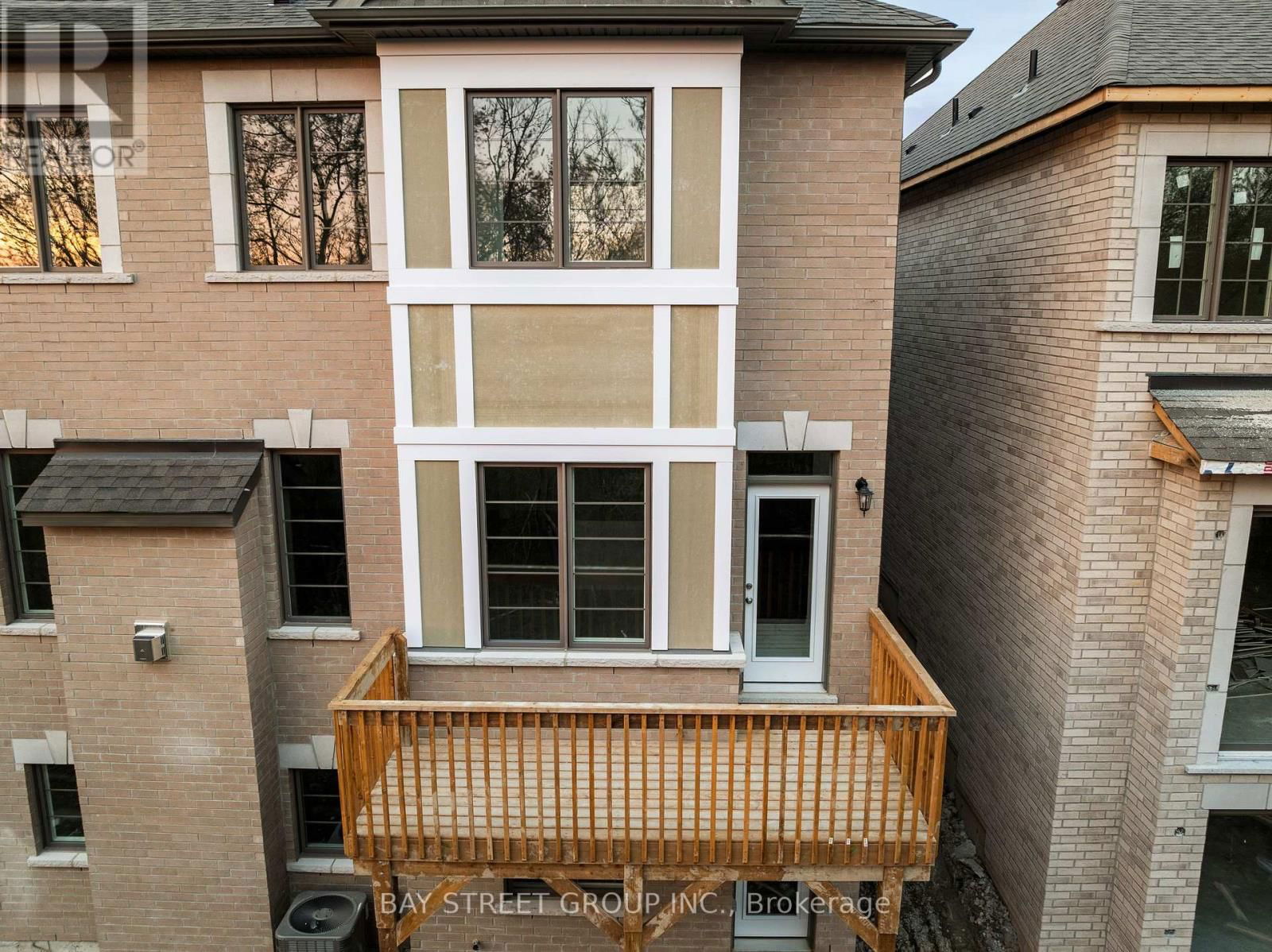 3316 MARCHINGTON SQUARE Image 35