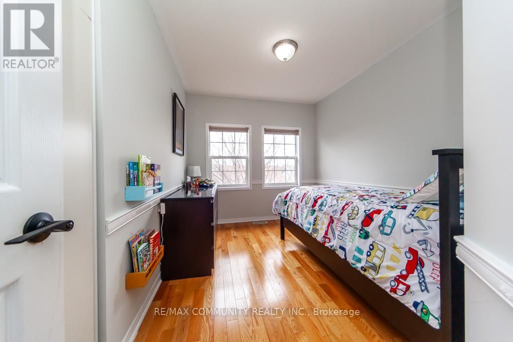 17 - 575 STEEPLE HILL Image 30