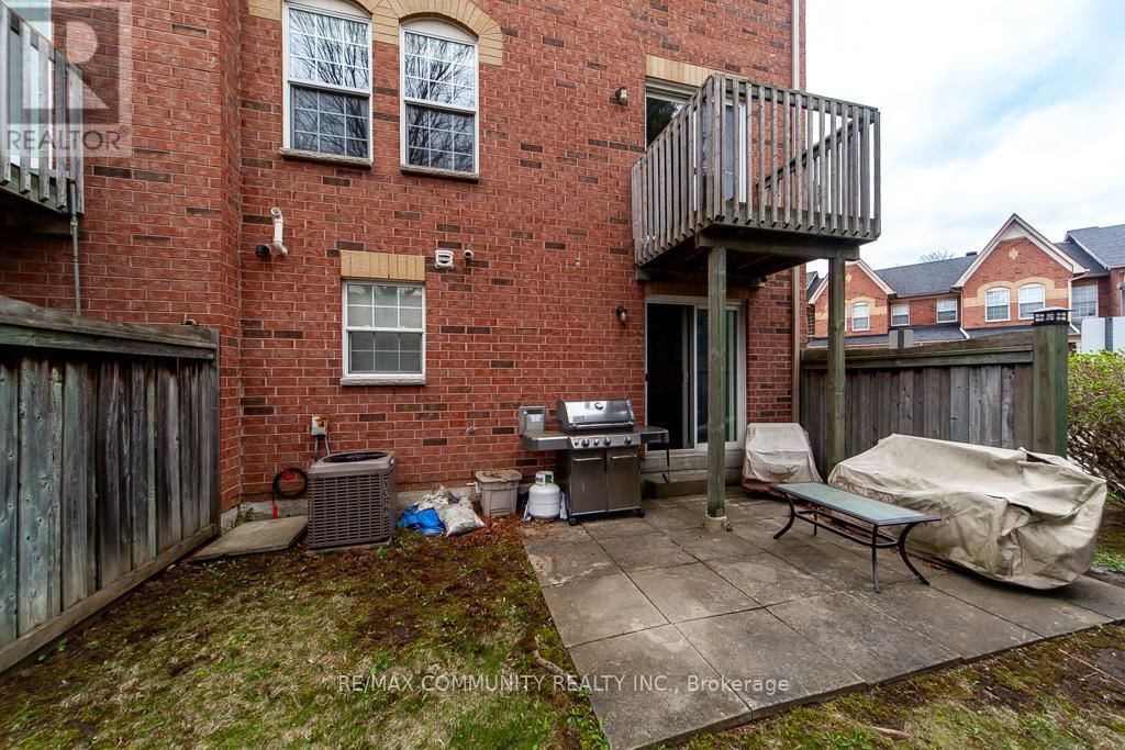 17 - 575 STEEPLE HILL Image 44