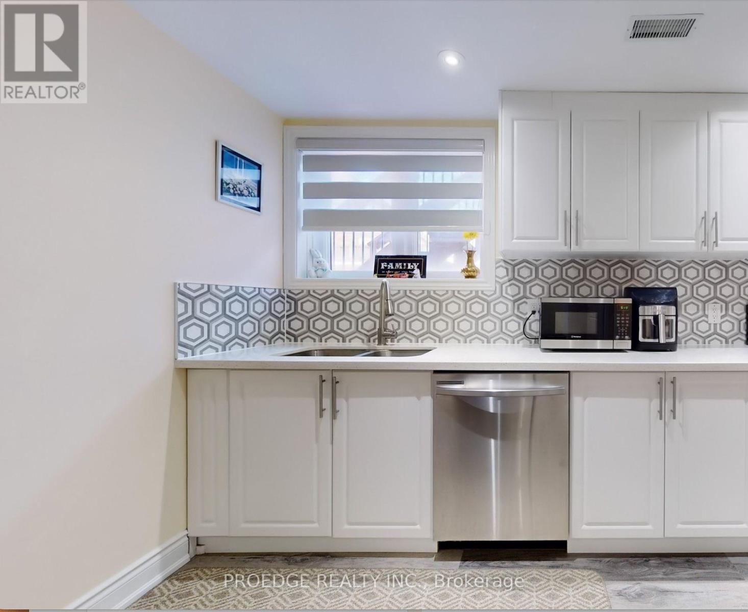 2227 MINSKY PLACE Image 34