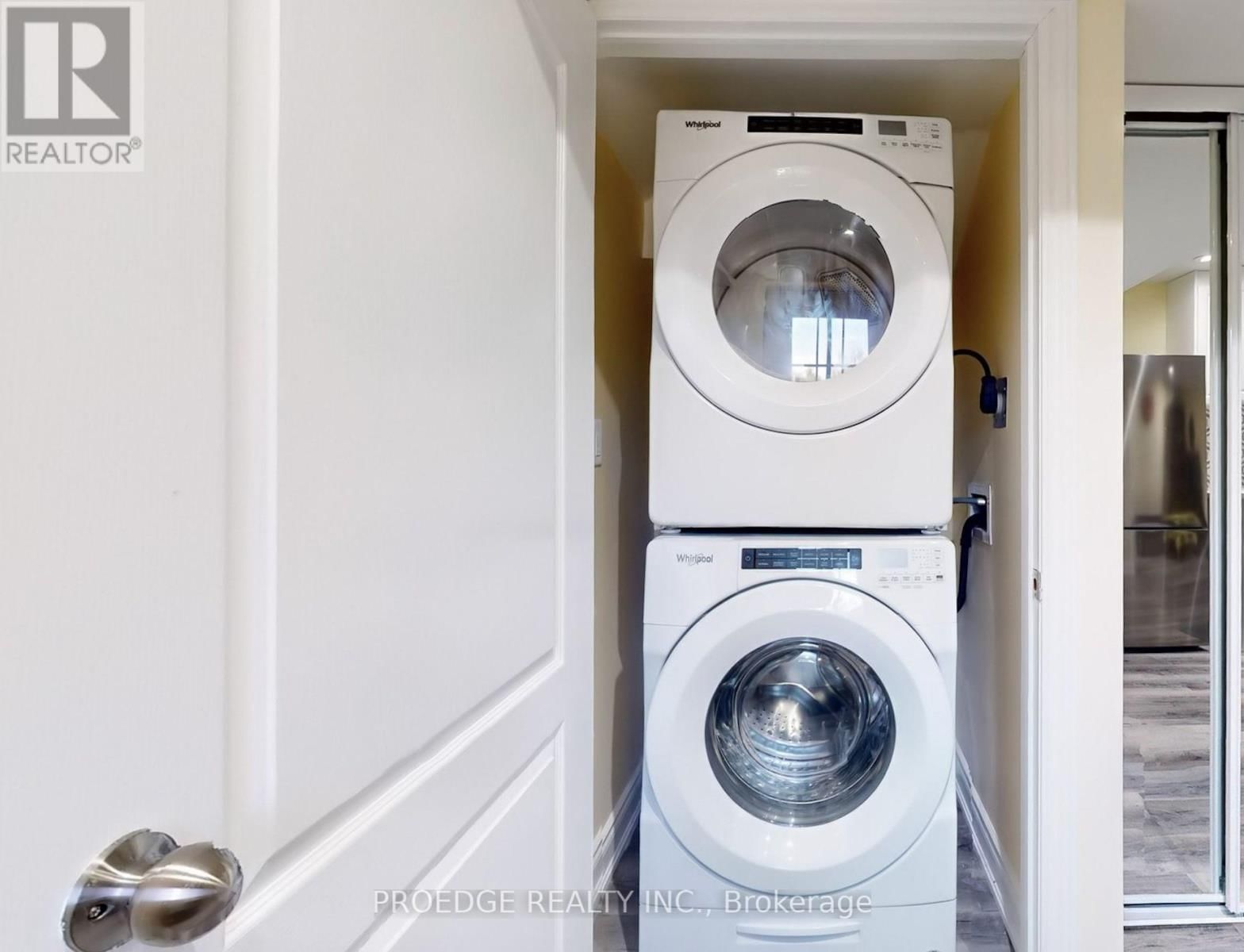 2227 MINSKY PLACE Image 38