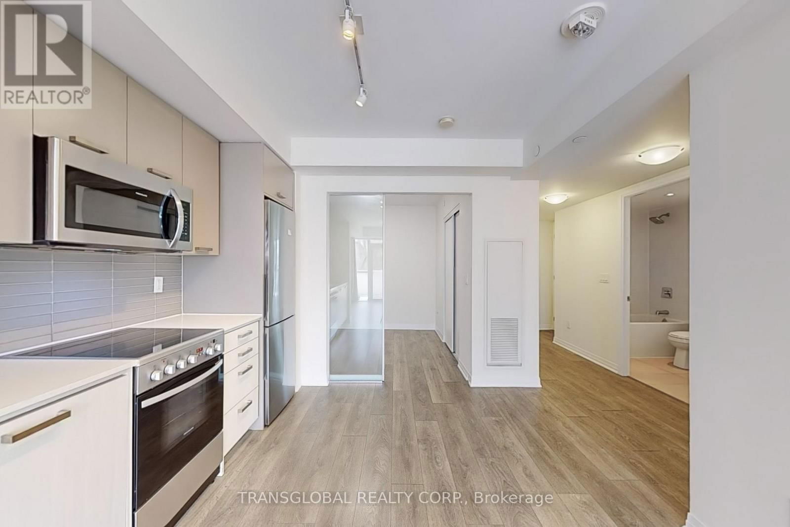 308 - 2301 DANFORTH AVENUE Image 12