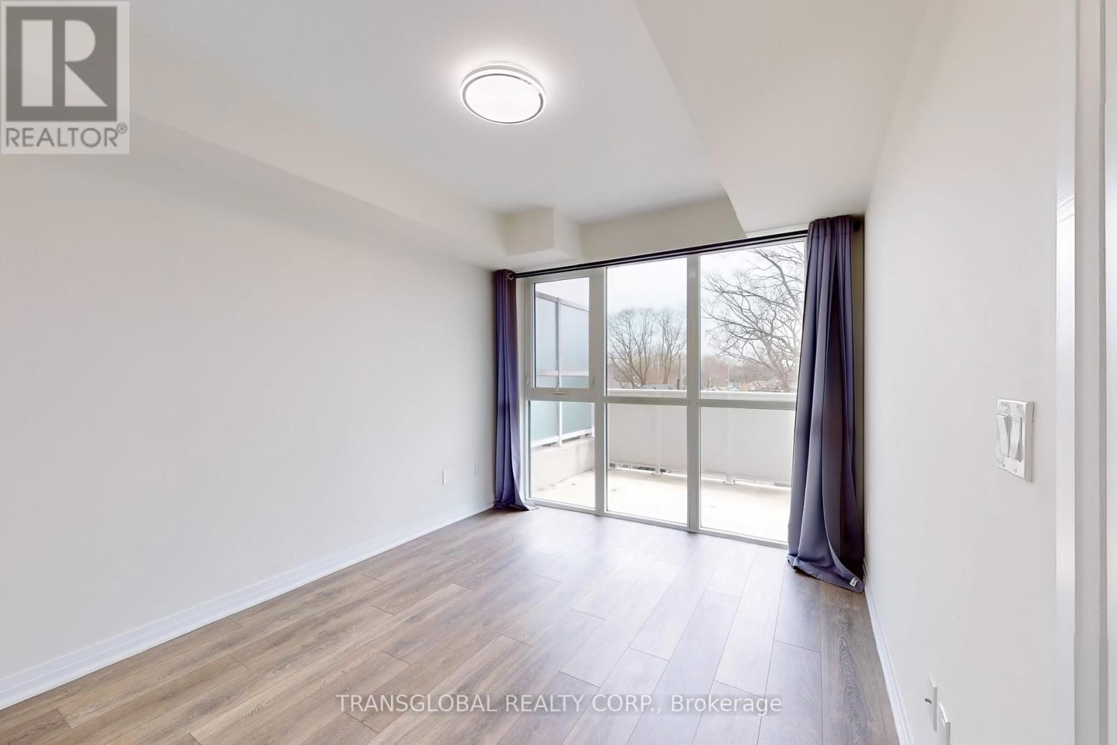 308 - 2301 DANFORTH AVENUE Image 16