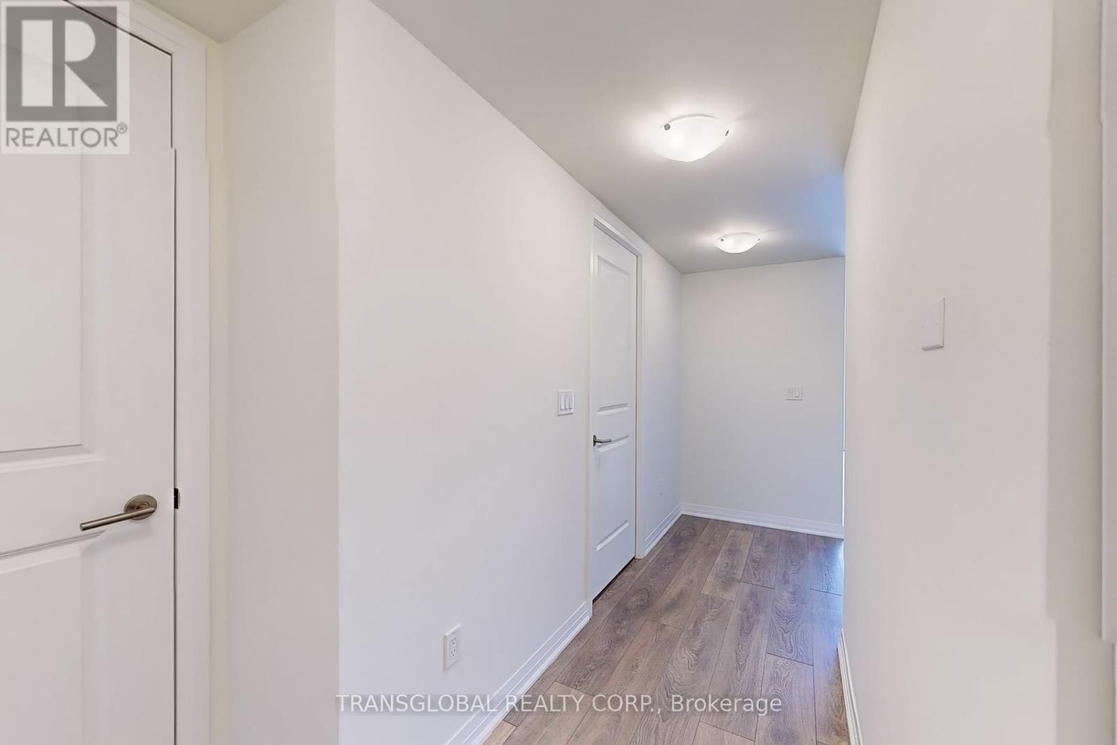308 - 2301 DANFORTH AVENUE Image 28