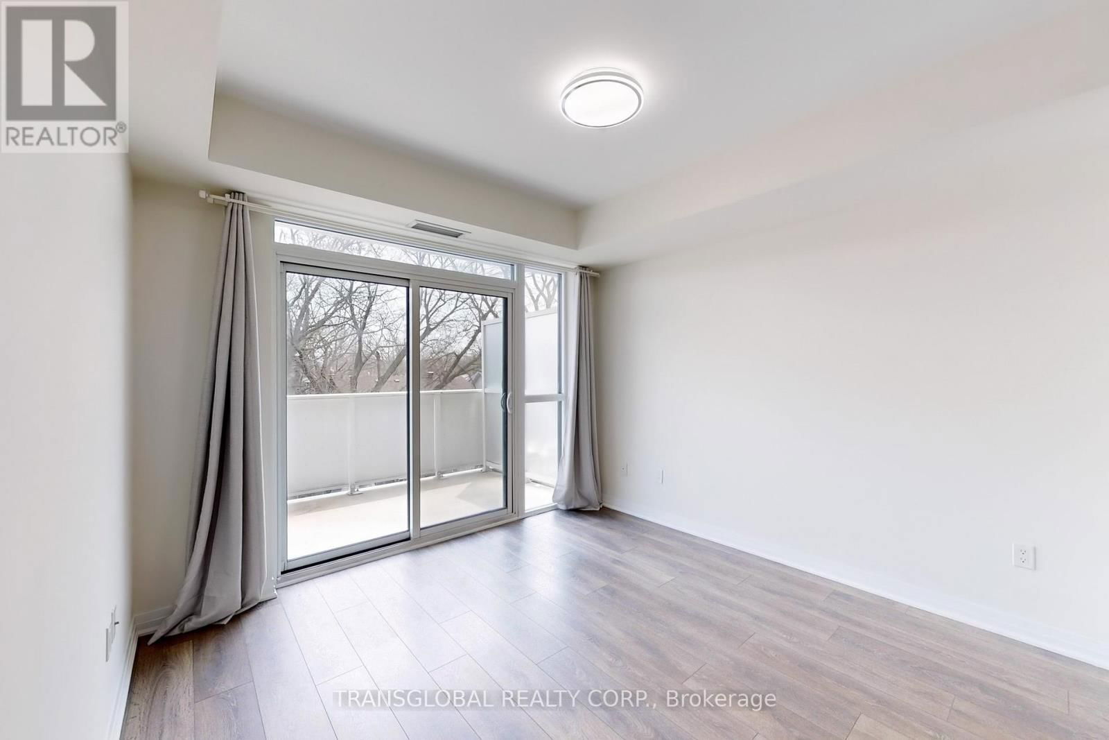 308 - 2301 DANFORTH AVENUE Image 8