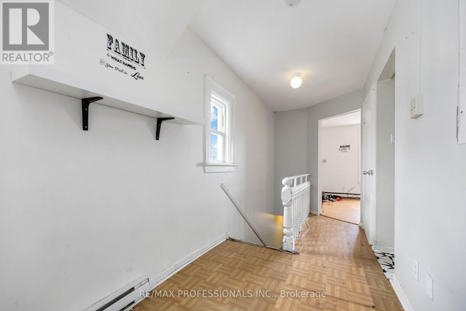 220 MAIN STREET Image 10